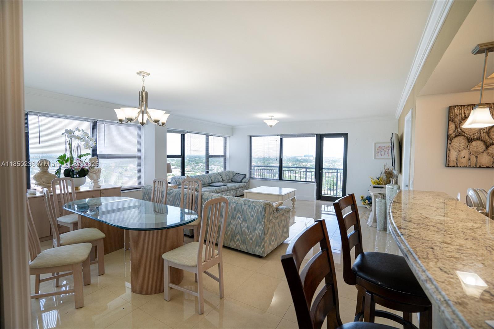 Ocean Front building 2 bedrooms 2 bath totally remodeled, ocean view and wide city view. Building has heated pool, jacuzzi, state of the art exercise room, sauna ,tennis court, 2 barbeques, library/conference room, also a large community room with kitchen facilities, beach chairs and umbrellas around the pool and on the private beach also cabanas. Across the street from supermarket, drugstore, coffee shops, restaurants, banks etc. 24 hours manned security.