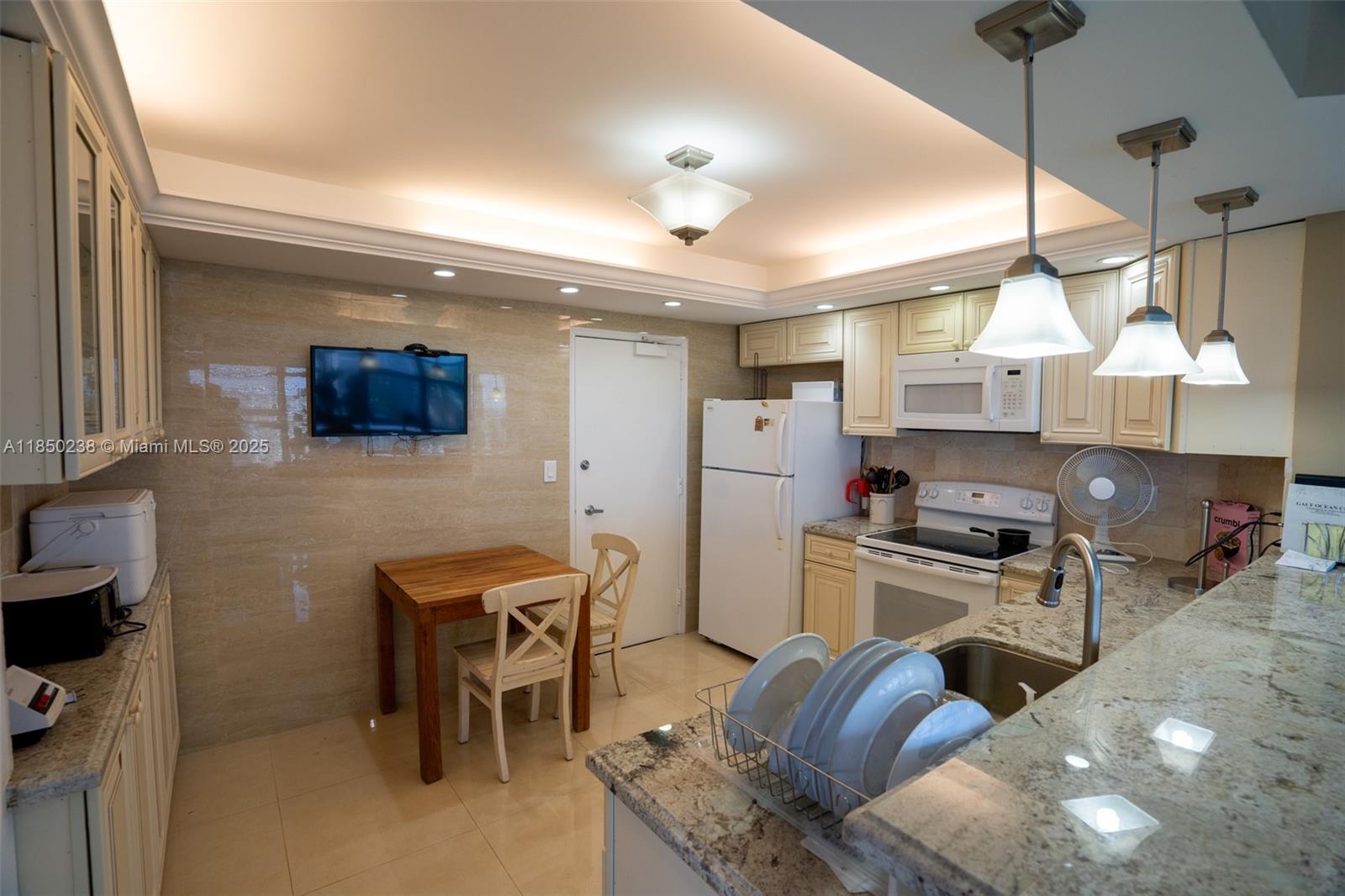 GALT OCEAN CLUB CONDO - Residential Lease