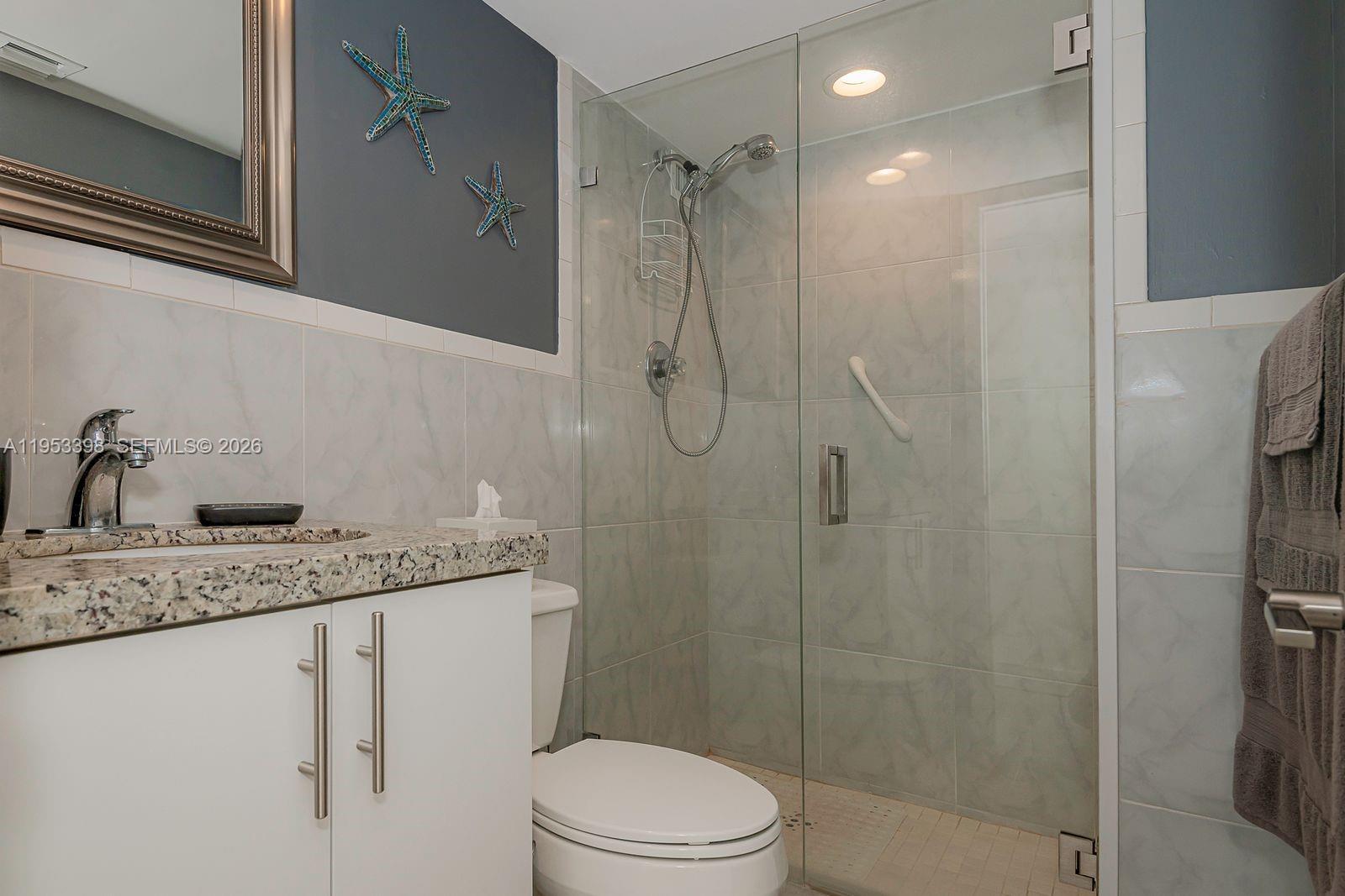 BURLEIGH HOUSE CONDO - Residential