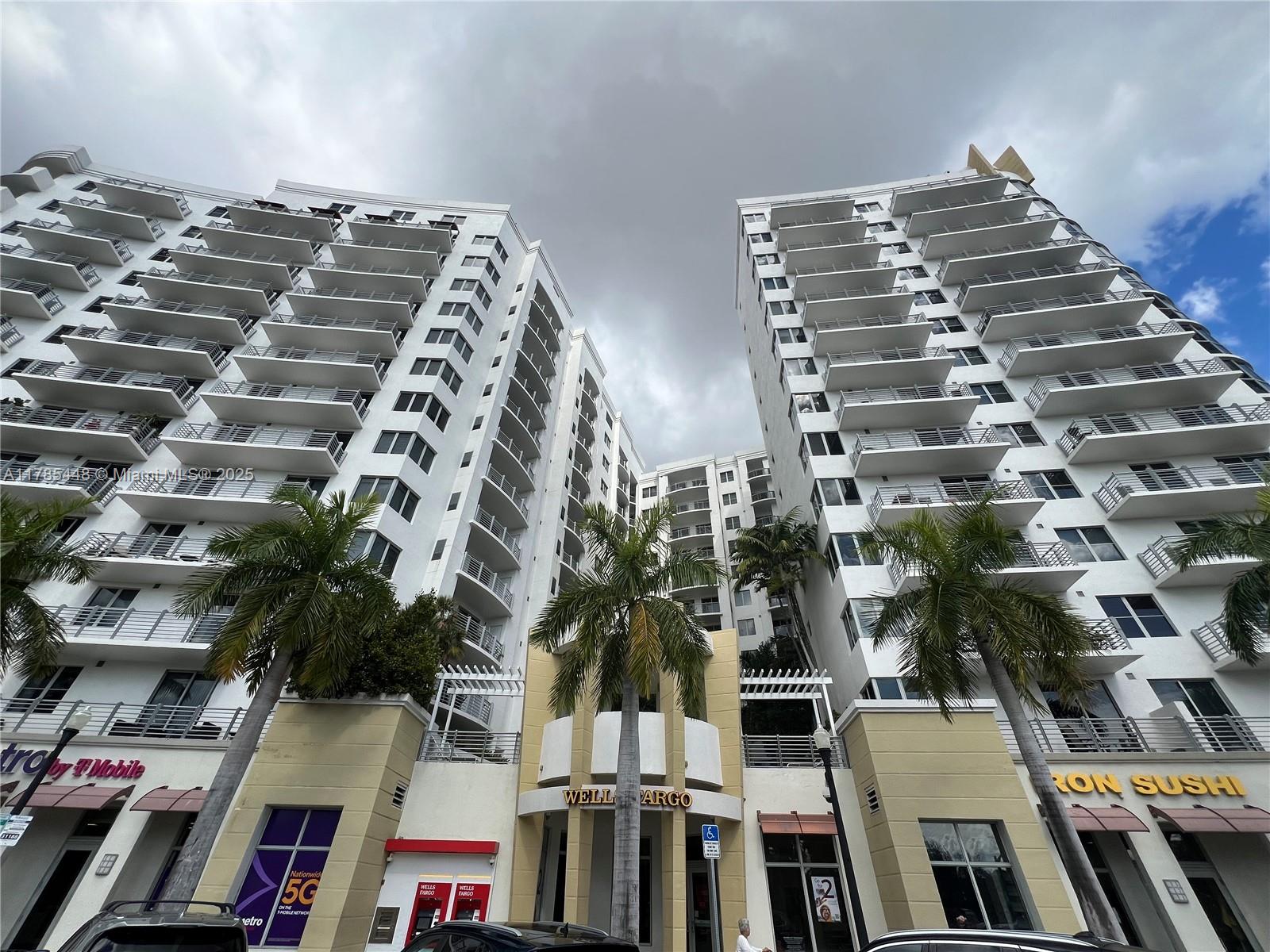 Property for Sale at 1830 Radius Dr 909, Hollywood, Broward County, Florida - Bedrooms: 2 
Bathrooms: 2  - $348,000