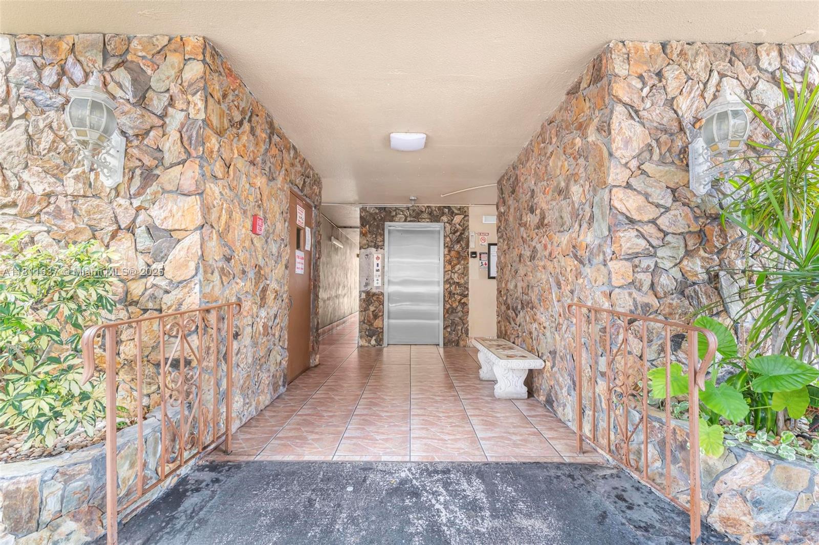 MEADOWBROOK CONDO APTS BL - Residential