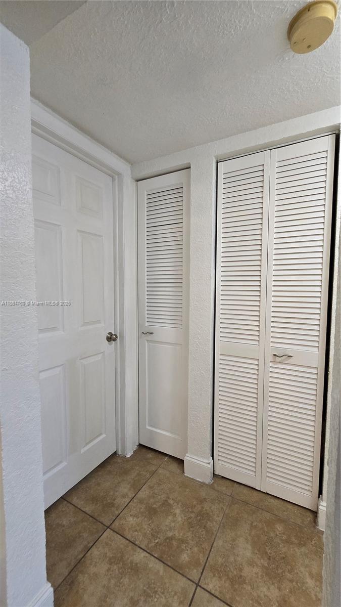 BROOKVIEW CONDO - Residential