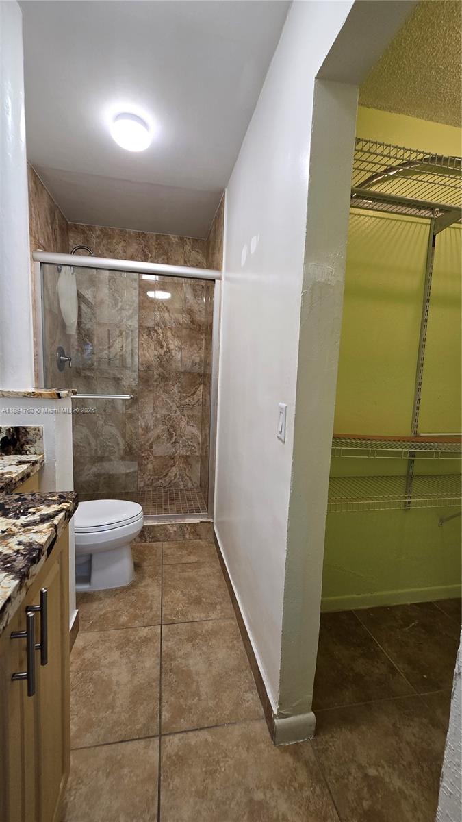 BROOKVIEW CONDO - Residential