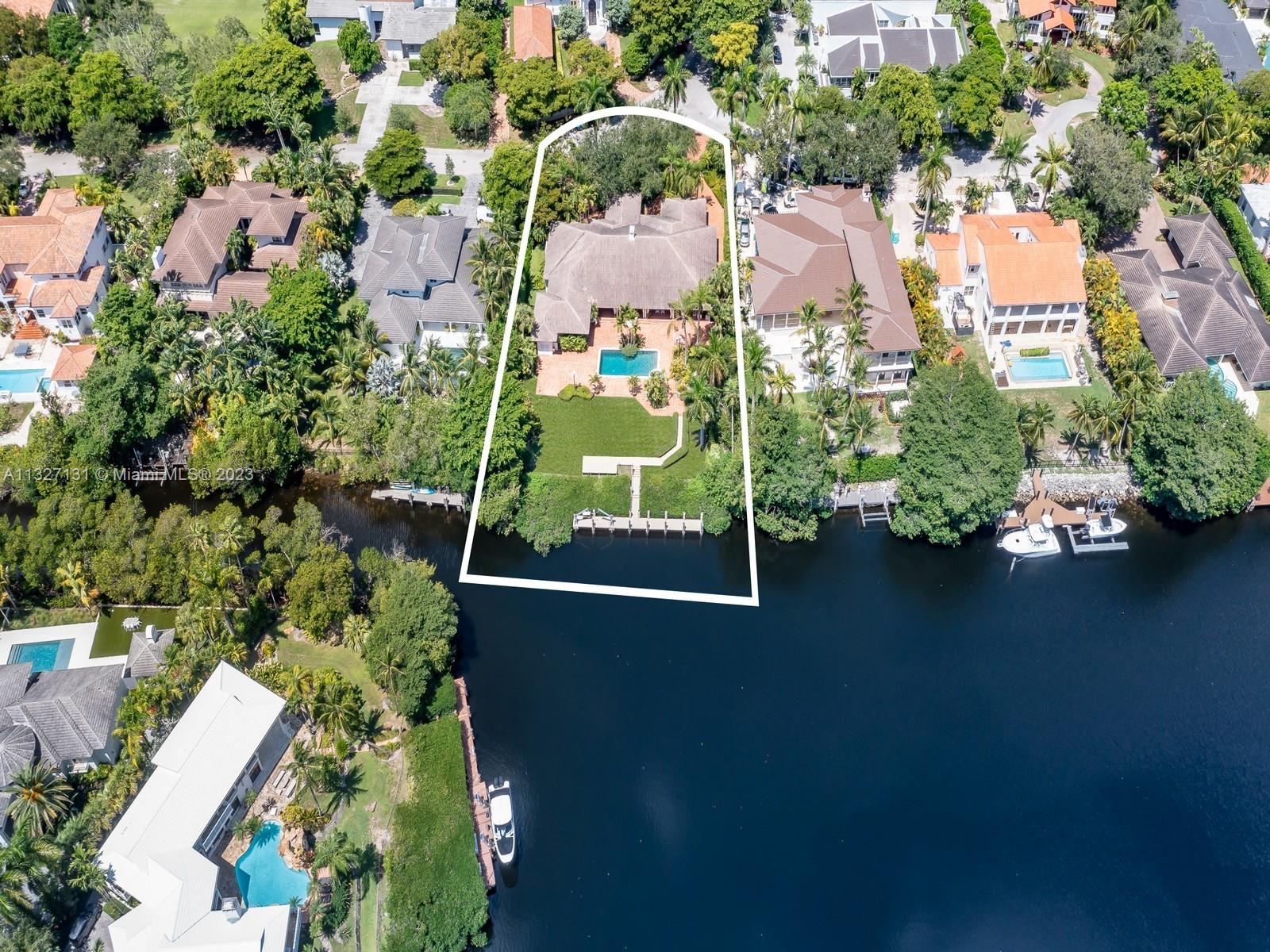 COCOPLUM SEC 1 - Residential