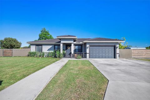 Photo of 27905 SW 155th Ave, Homestead, FL 33032 (MLS # A11916357)