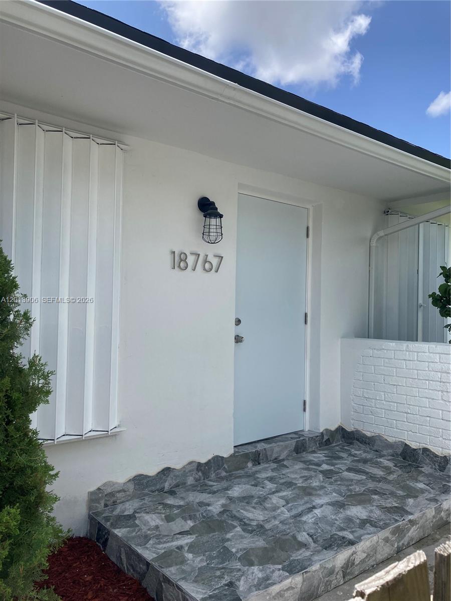 POINT ROYALE SEC 5 - Residential Lease