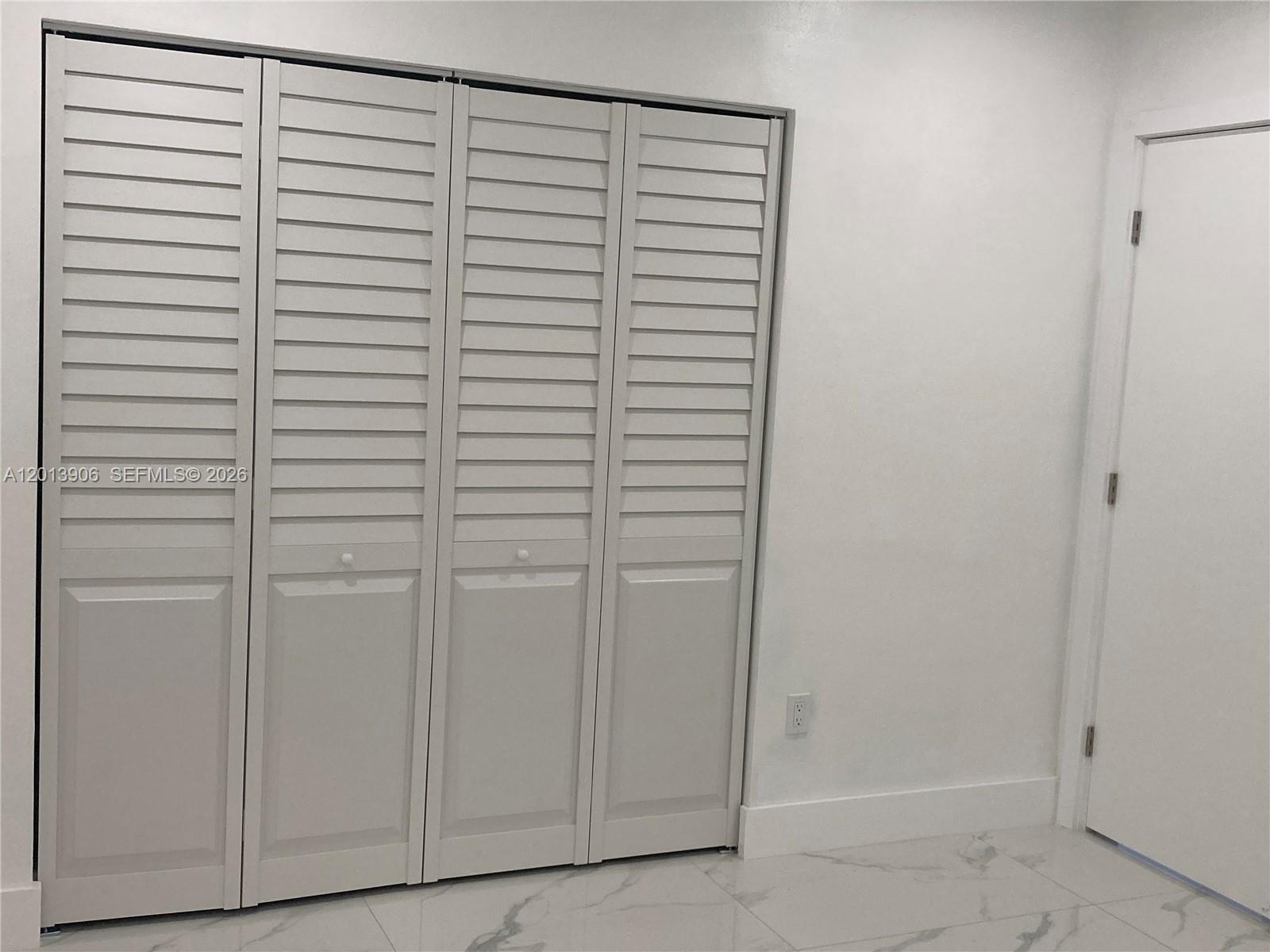 POINT ROYALE SEC 5 - Residential Lease