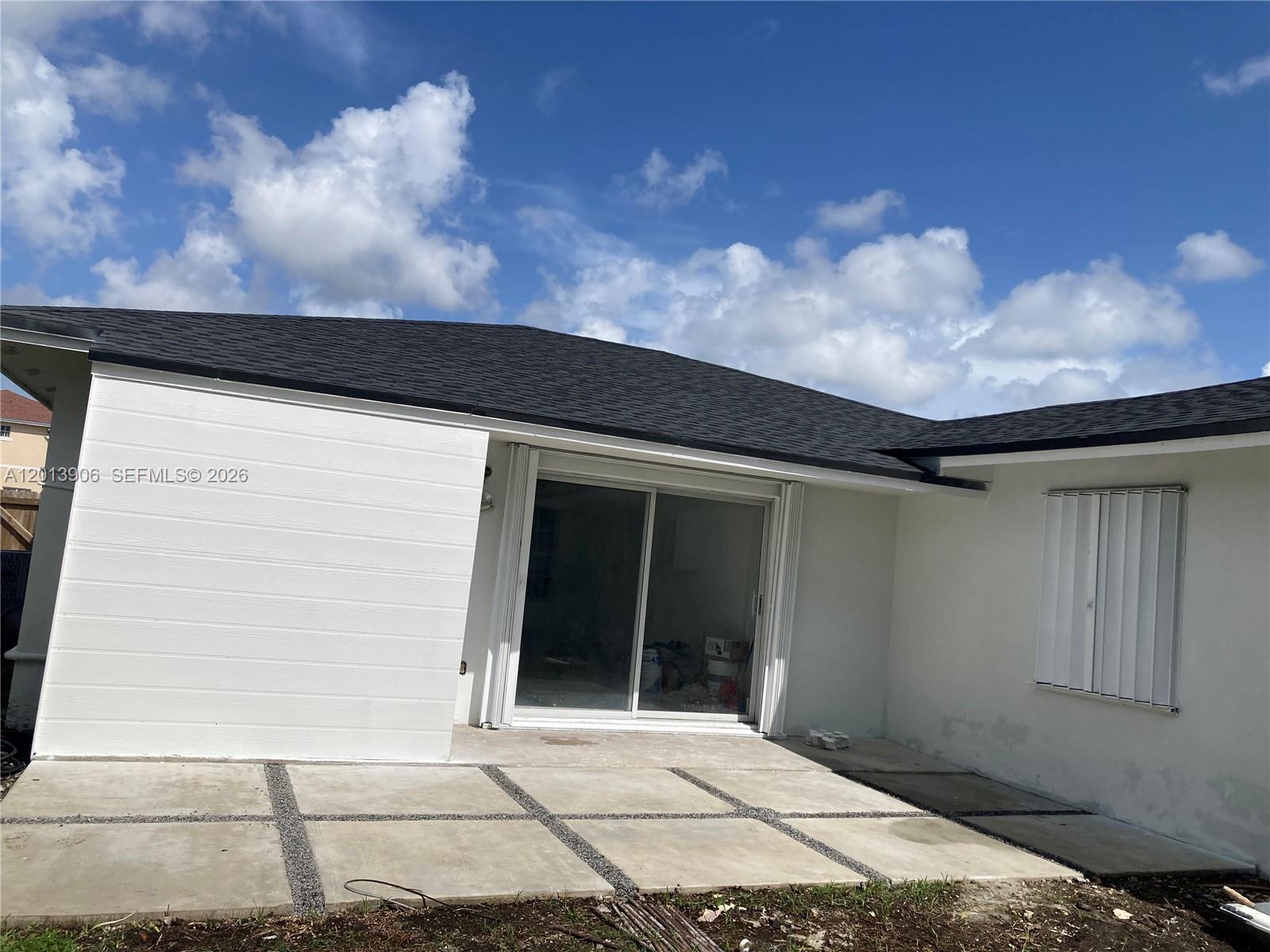 POINT ROYALE SEC 5 - Residential Lease