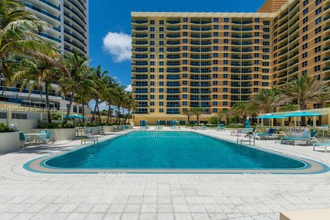 THE WAVE CONDO - Residential Lease