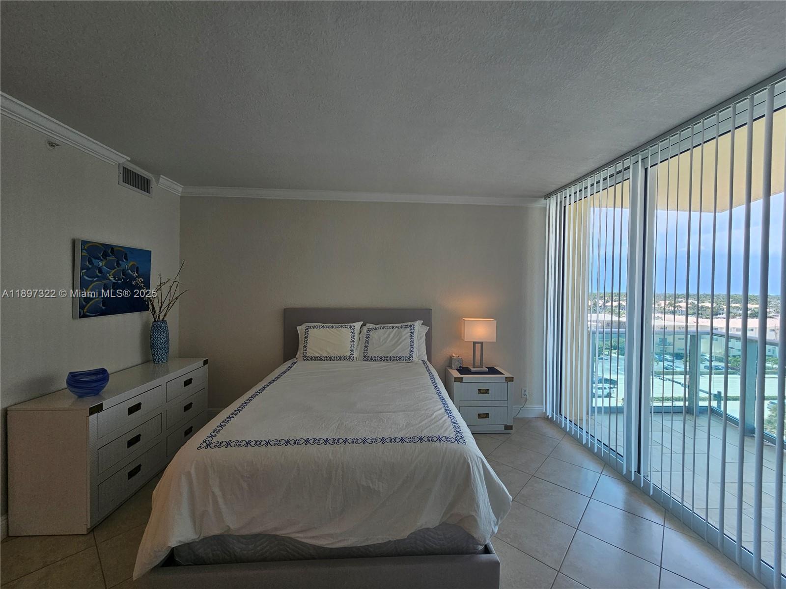 THE WAVE CONDO - Residential Lease