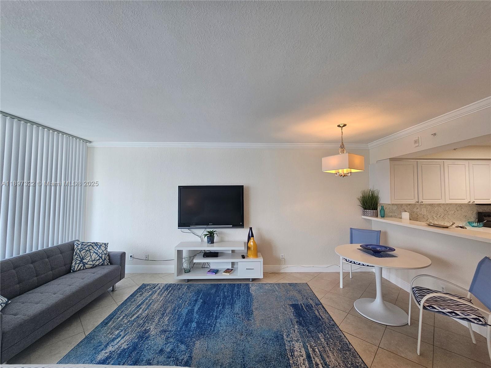 THE WAVE CONDO - Residential Lease