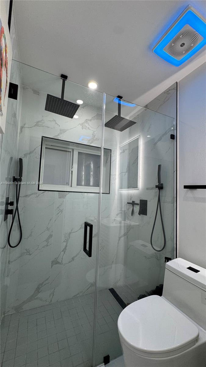 IRONS MANOR 2ND ADDN - Residential