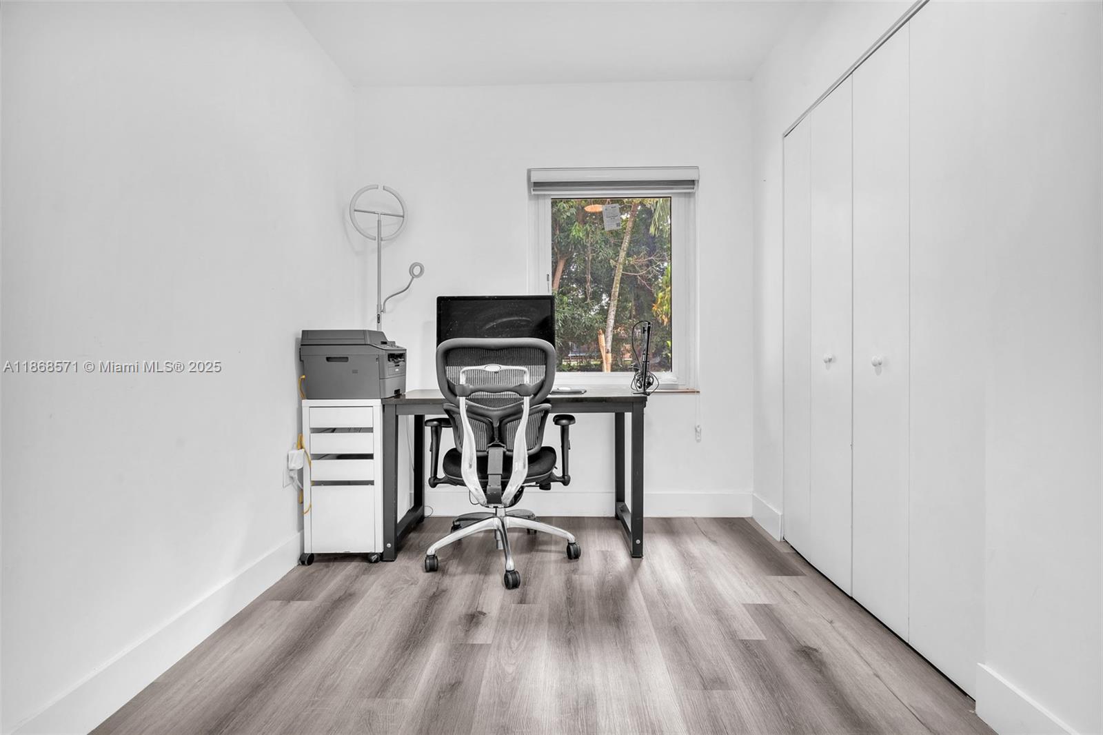 IRONS MANOR 2ND ADDN - Residential