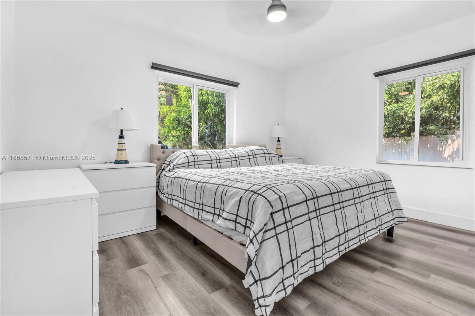 IRONS MANOR 2ND ADDN - Residential