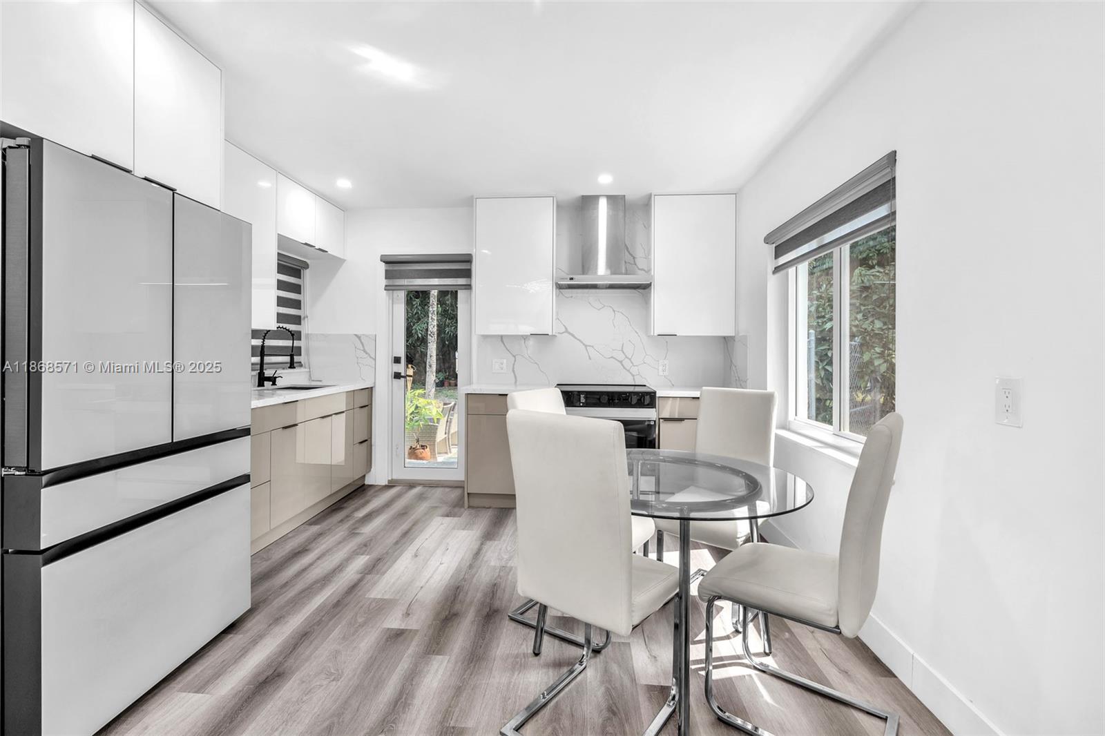 IRONS MANOR 2ND ADDN - Residential