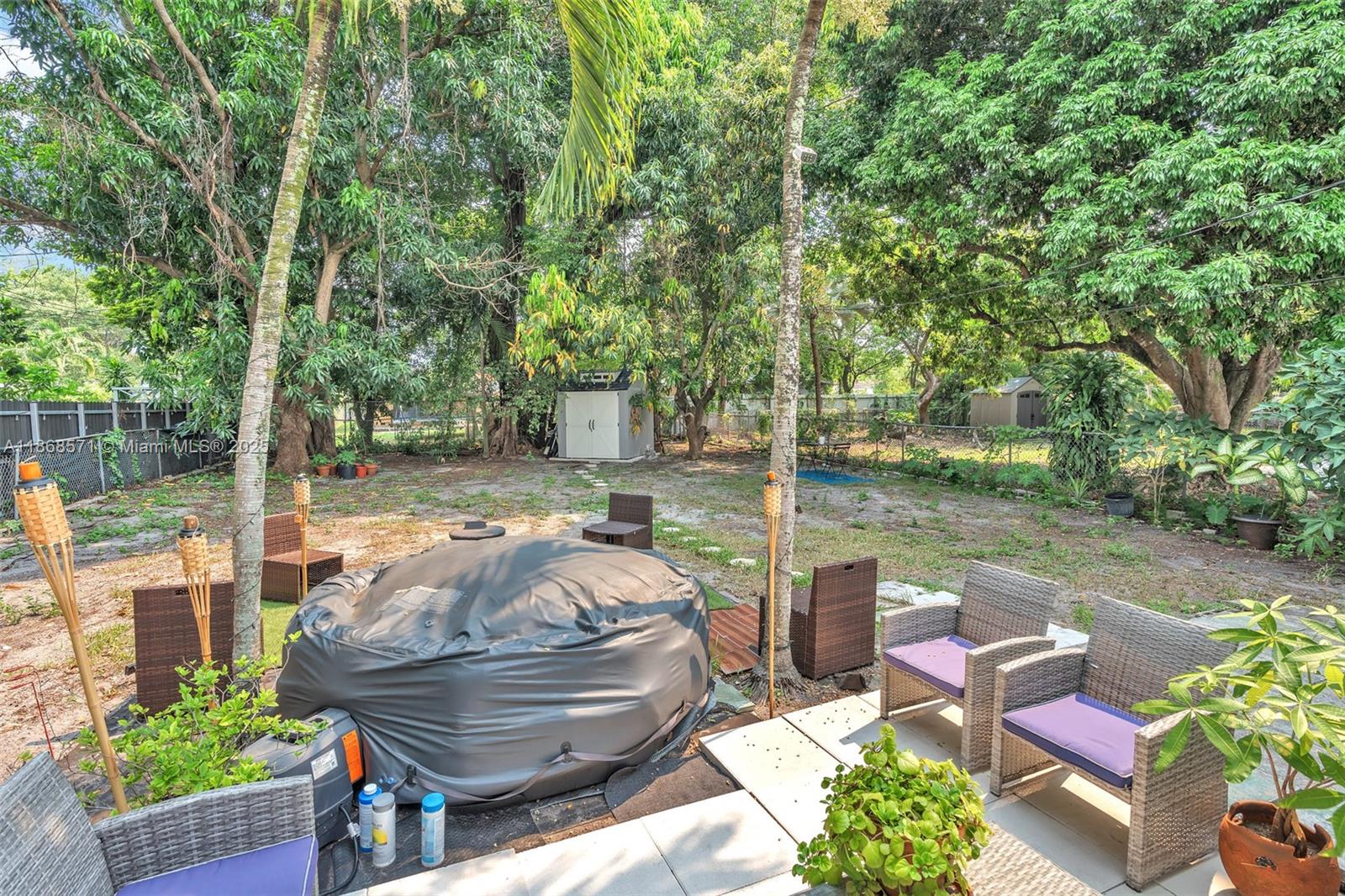 IRONS MANOR 2ND ADDN - Residential