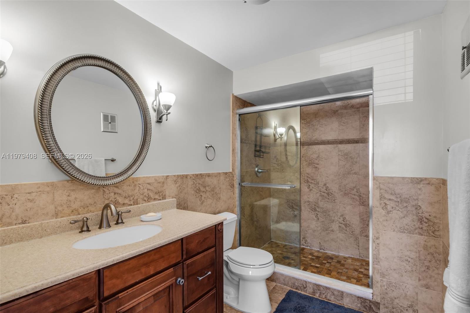 PEMBROKE LAKES SECTION SE - Residential Lease