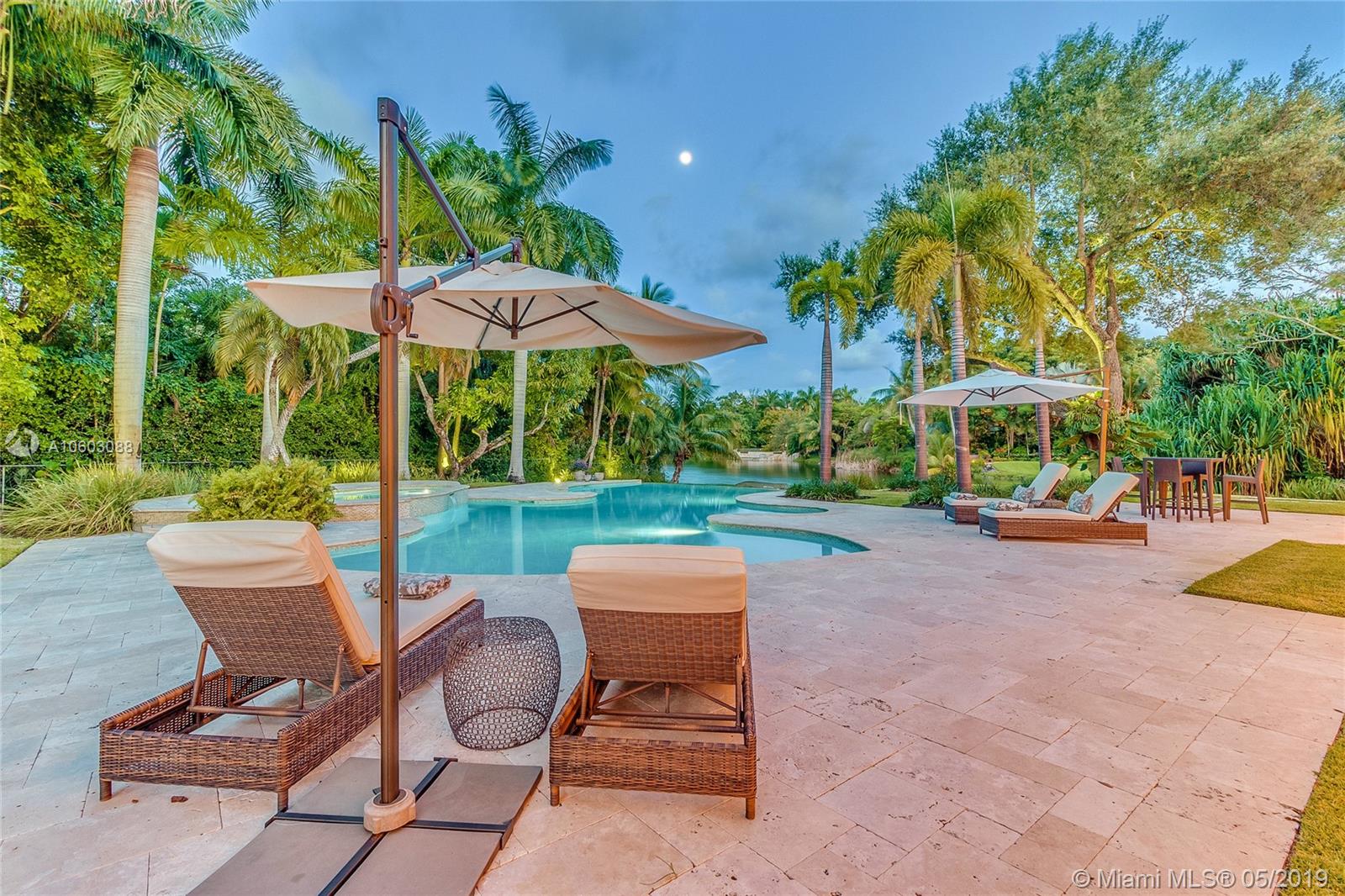 Hammock Lake - Residential