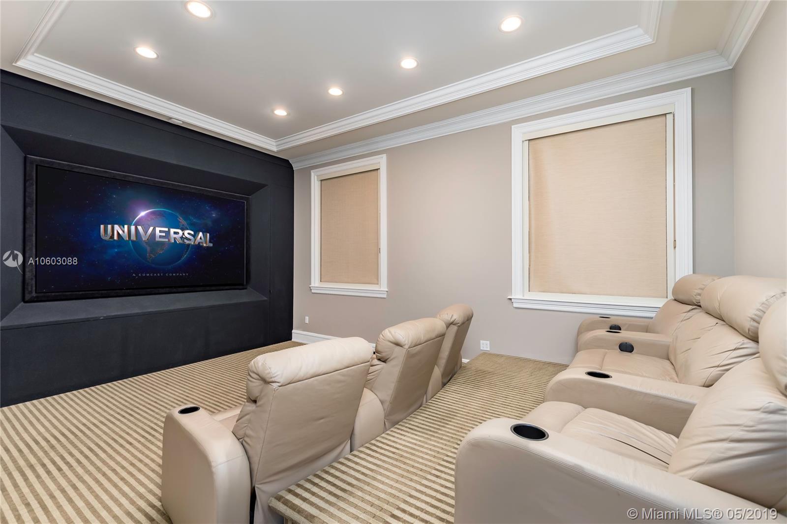 Hammock Lake - Residential