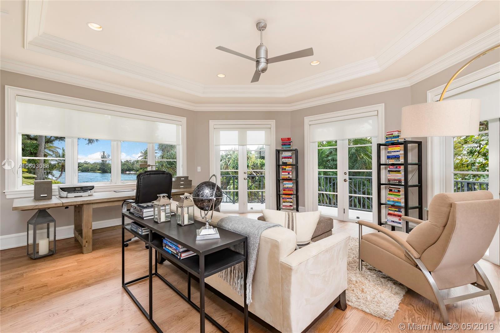 Hammock Lake - Residential