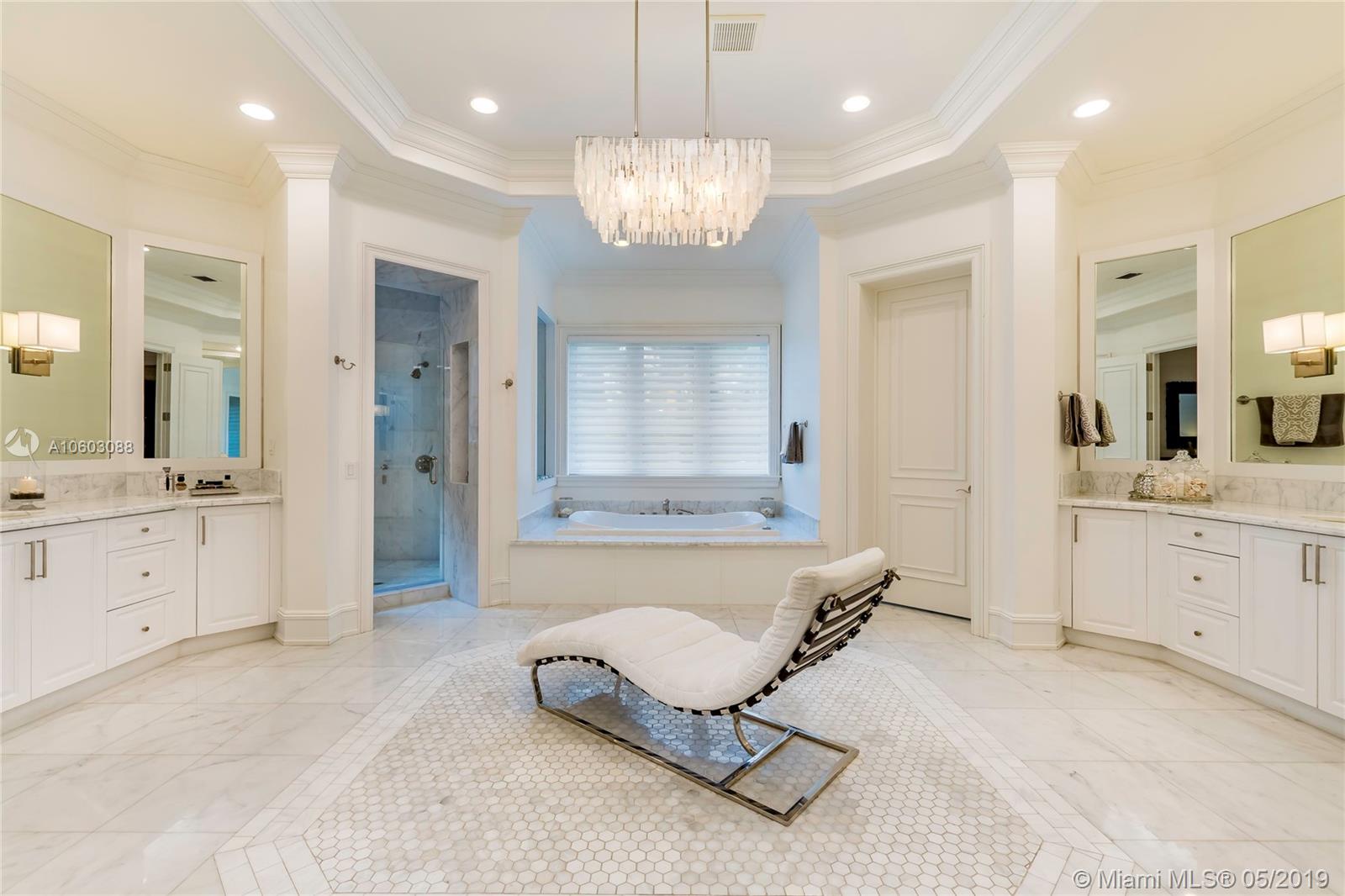 Hammock Lake - Residential