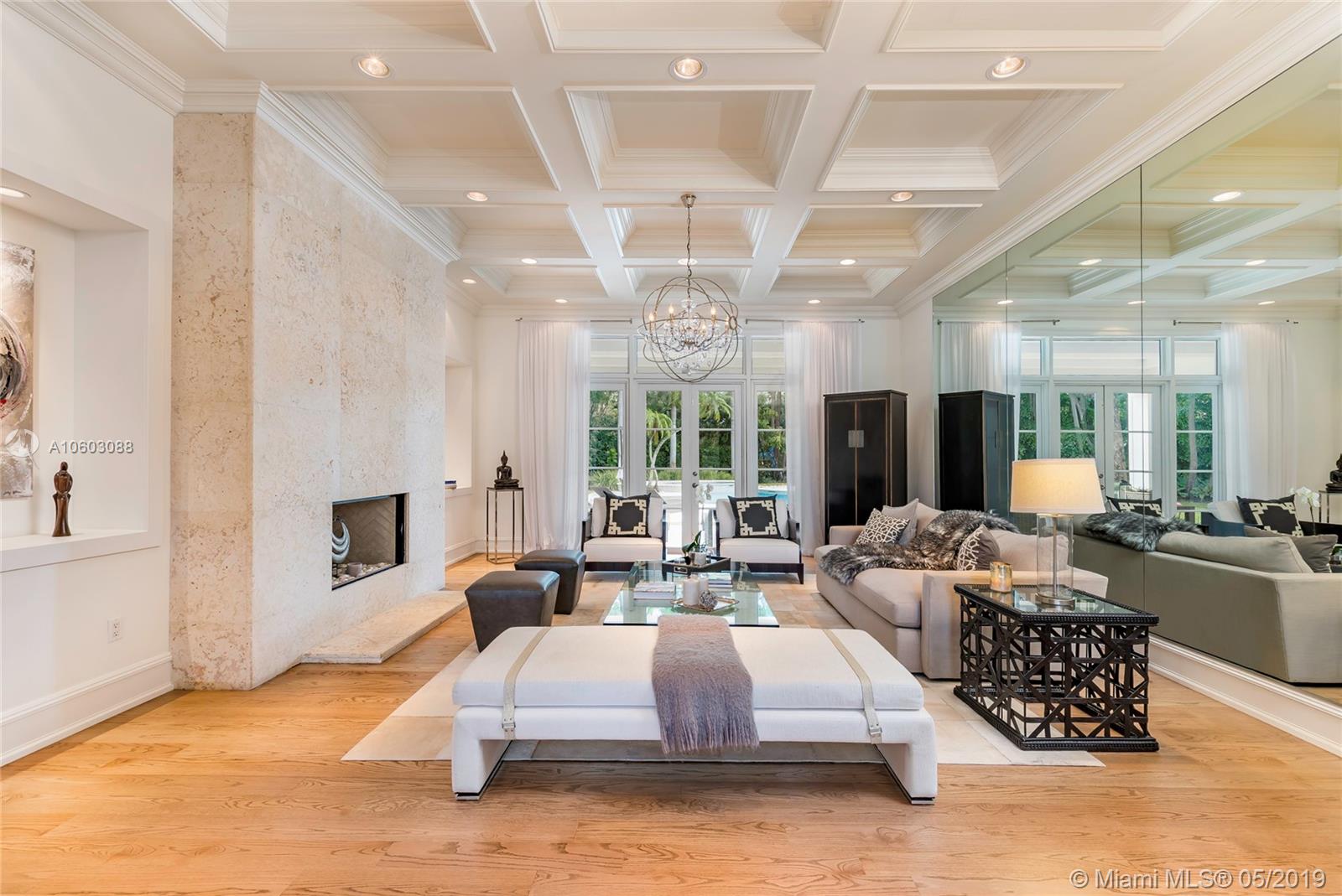 Hammock Lake - Residential