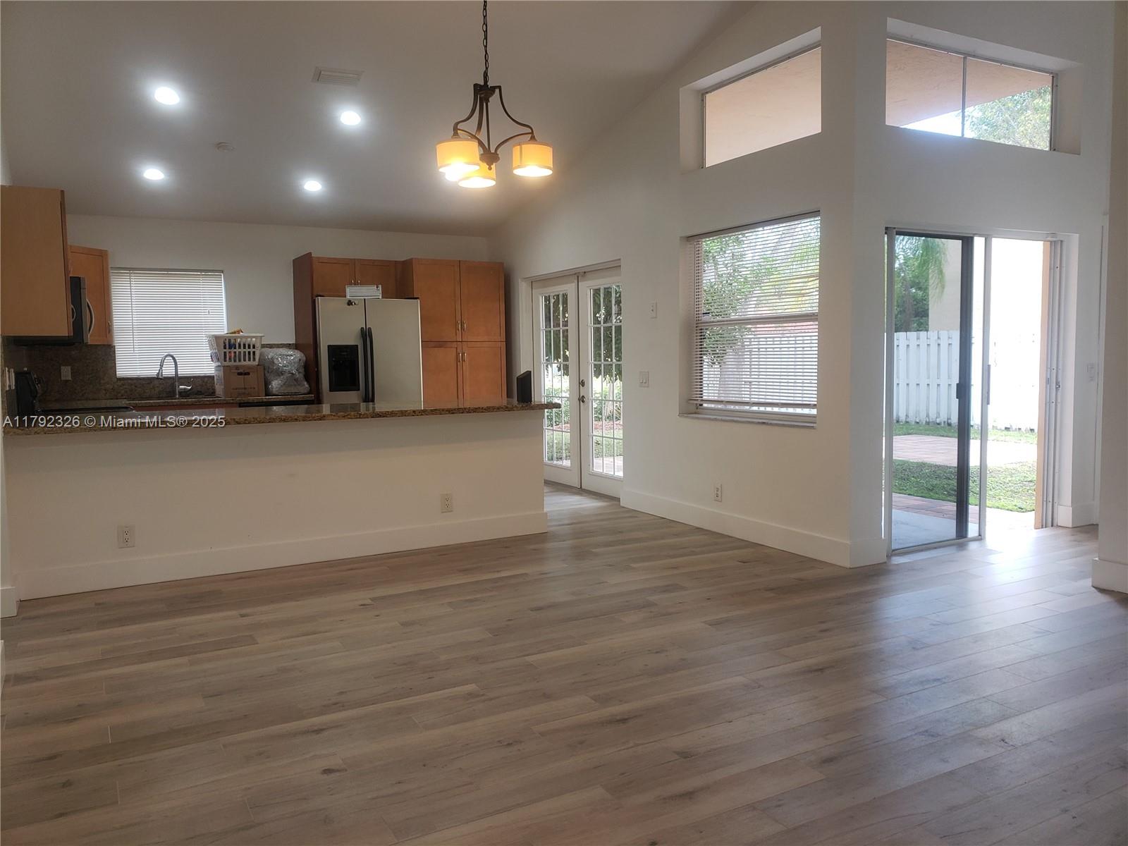 719 Stanton Dr 719, Weston, Broward County, Florida - 3 Bedrooms  
2 Bathrooms - 