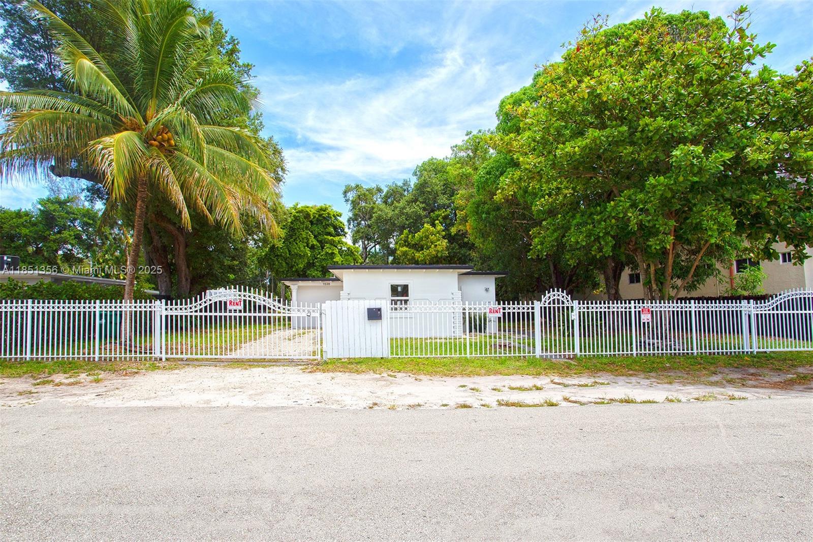 Wonderful and spacious 2 bedroom, 1bathroom home in a prime North Miami location. This bright property features brand new laminate flooring throughout, fresh paint, a large living area, and a fully equipped kitchen perfect for comfortable living. Electricity, water, and backyard maintenance are all included in the rent. Pet-friendly, with washer and dryer inside the property. No parking restrictions; commercial vehicles are welcome. No HOA and no association approval required, making the application process fast and easy. Ideally located just minutes from the beach, Aventura Mall, Brickell, Wynwood, shopping centers, dining, and major highways. An excellent opportunity to make this your new home, settled into a quiet neighborhood with excellent schools. Available for annual lease.