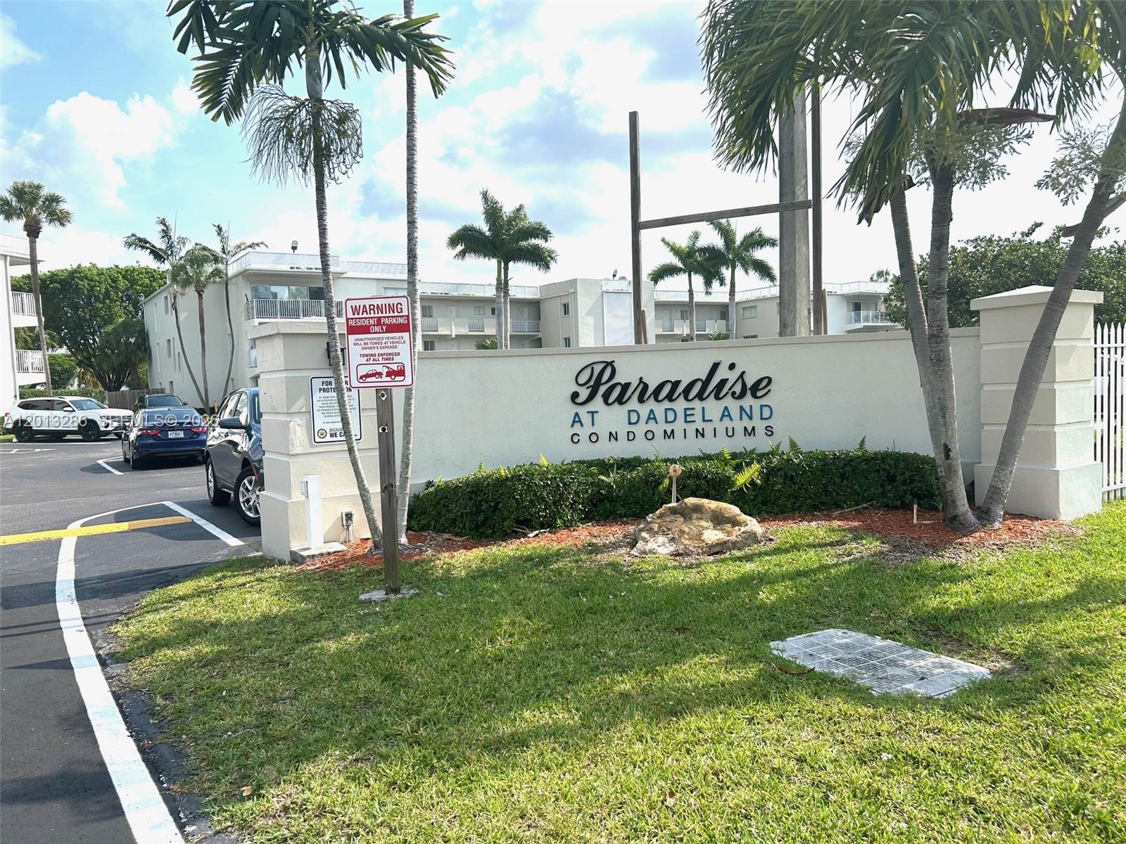 PARADISE AT DADELAND COND - Residential Lease