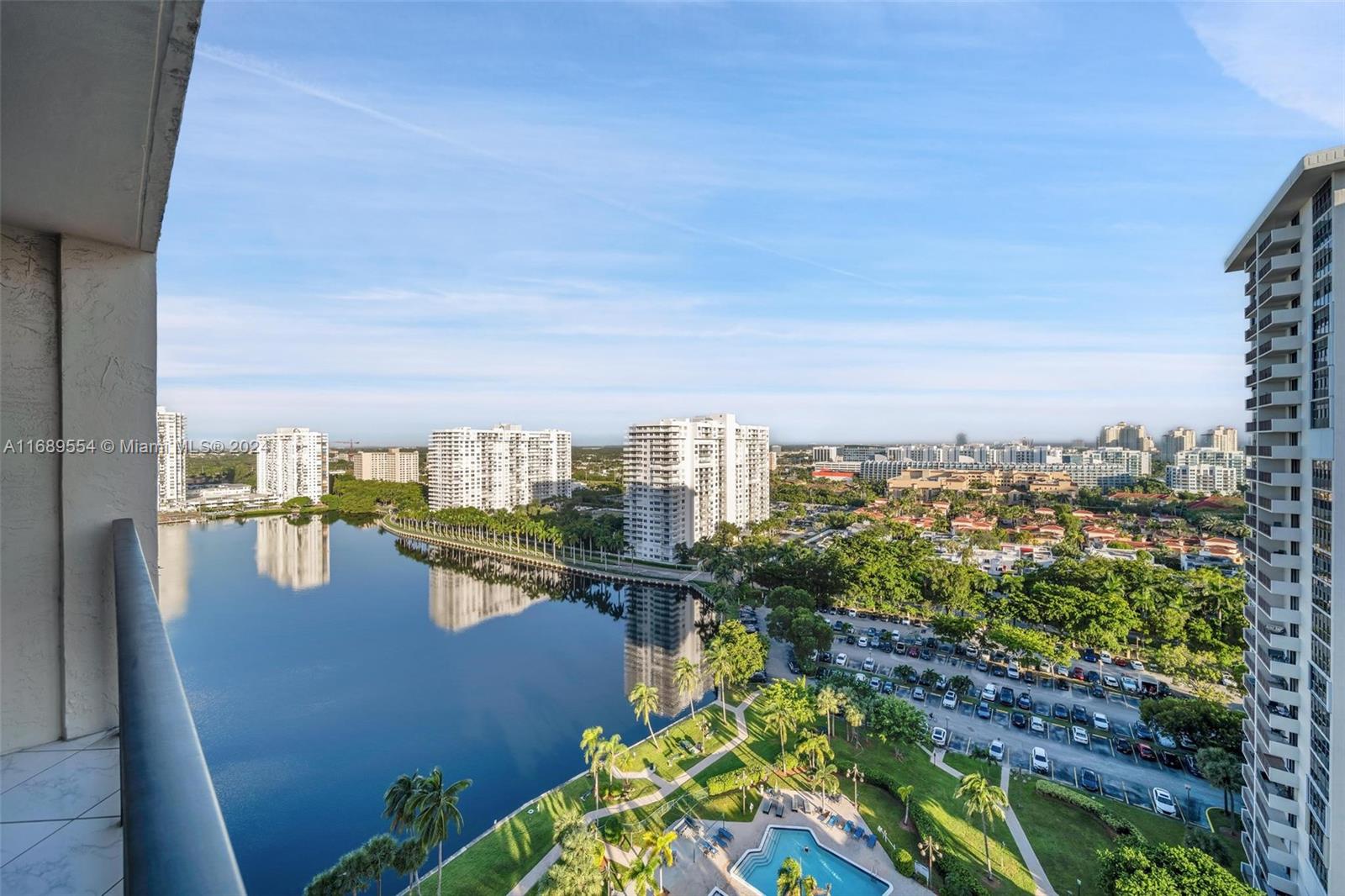 Enjoy this 1 bedroom 1.5 bath condo with breathtaking water and skyline views. Situated in the Williams island area just minutes from the Aventura Mall, grocery, beach, marina, Brightline train, childrens park and more. The Clipper building at Biscayne Cove is a full-service community that provides a range of amenities such as 24-hour concierge, cable, water, 24/7 security & completely gated , valet parking, two swimming pools cold & warm ,bbq area, jacuzzi, sauna, tennis, basketball, card room and brand new fitness center. The unit also has one assigned covered parking space and a communal laundry room facility on the same floor. easy to show!