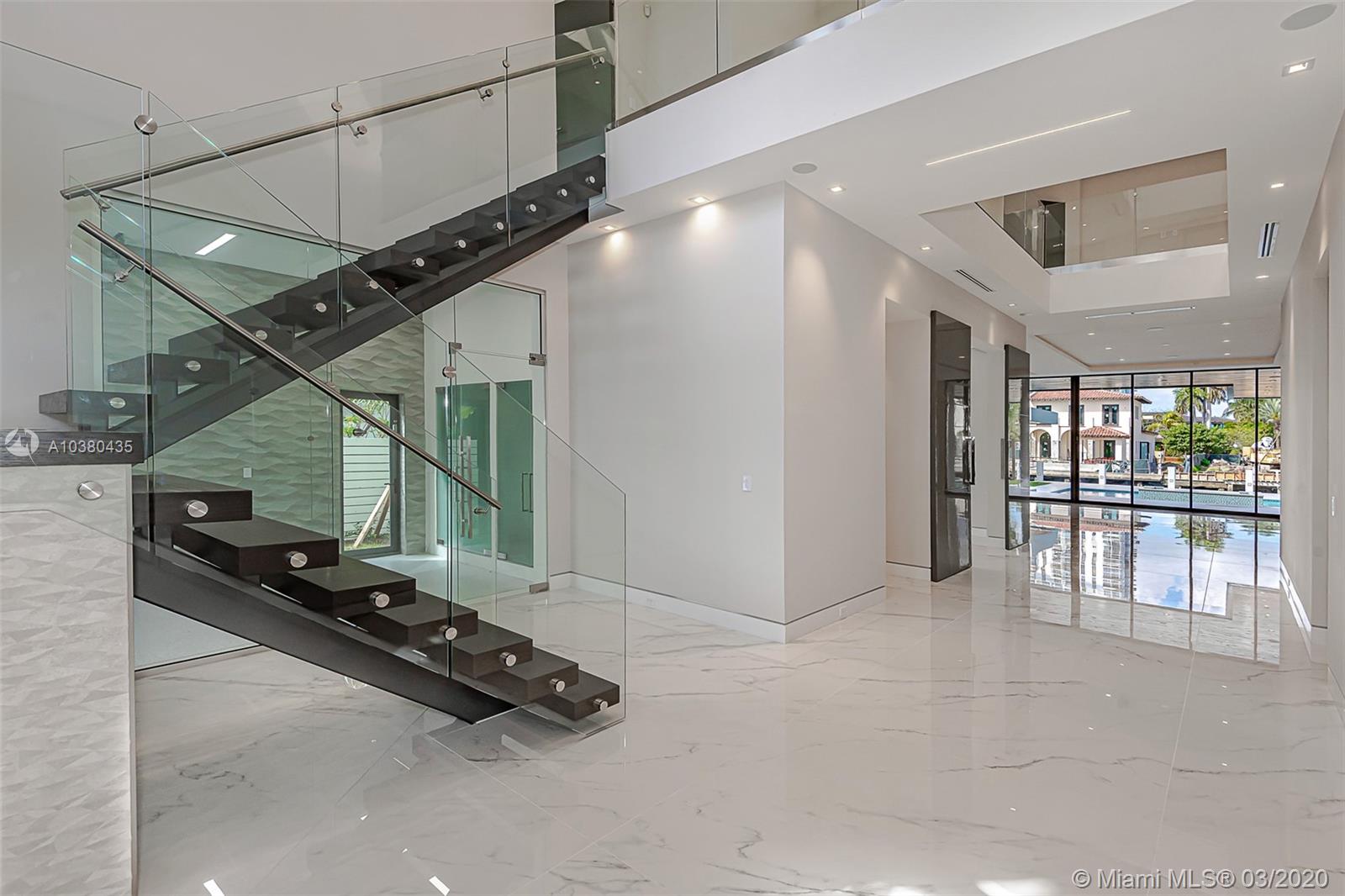 GOLDEN BEACH SEC D - Residential