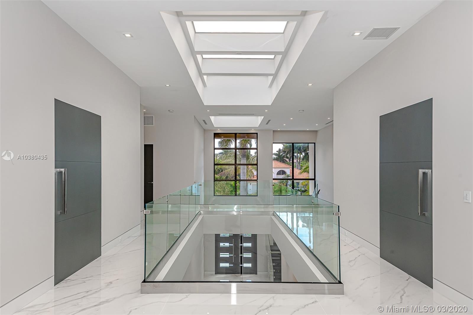 GOLDEN BEACH SEC D - Residential