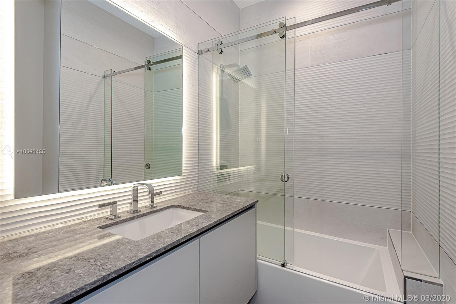 GOLDEN BEACH SEC D - Residential