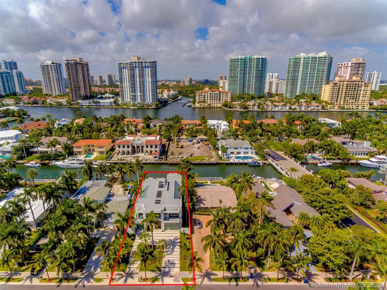 GOLDEN BEACH SEC D - Residential