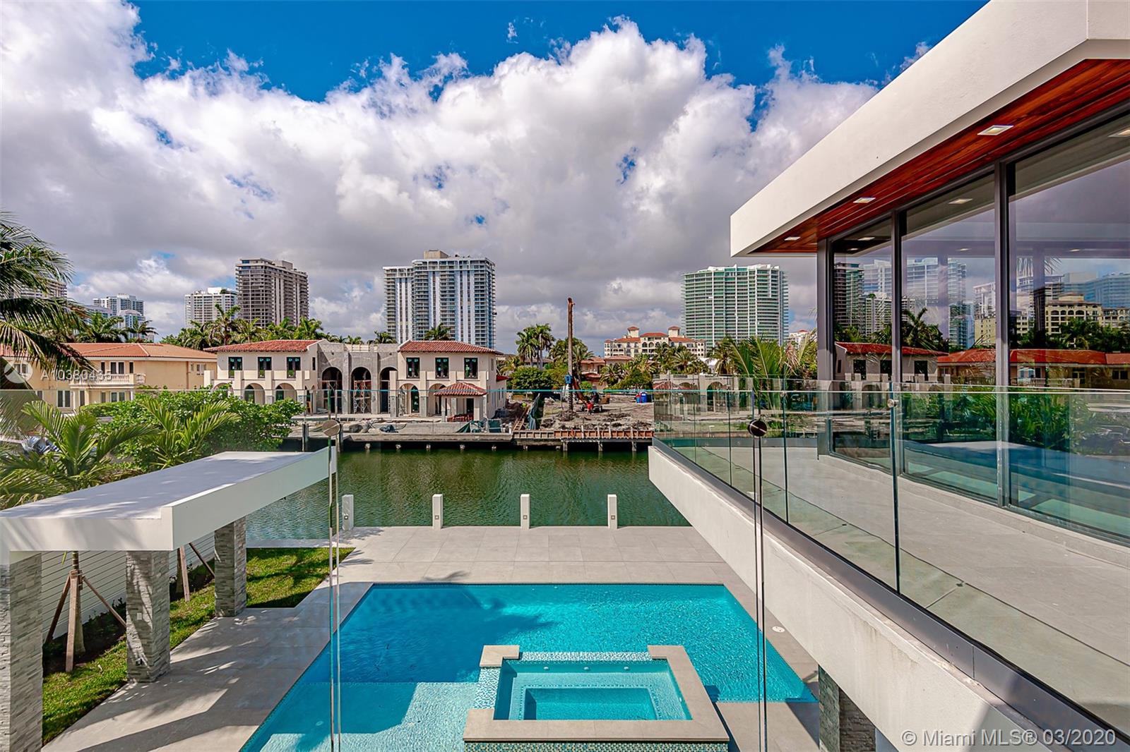 GOLDEN BEACH SEC D - Residential