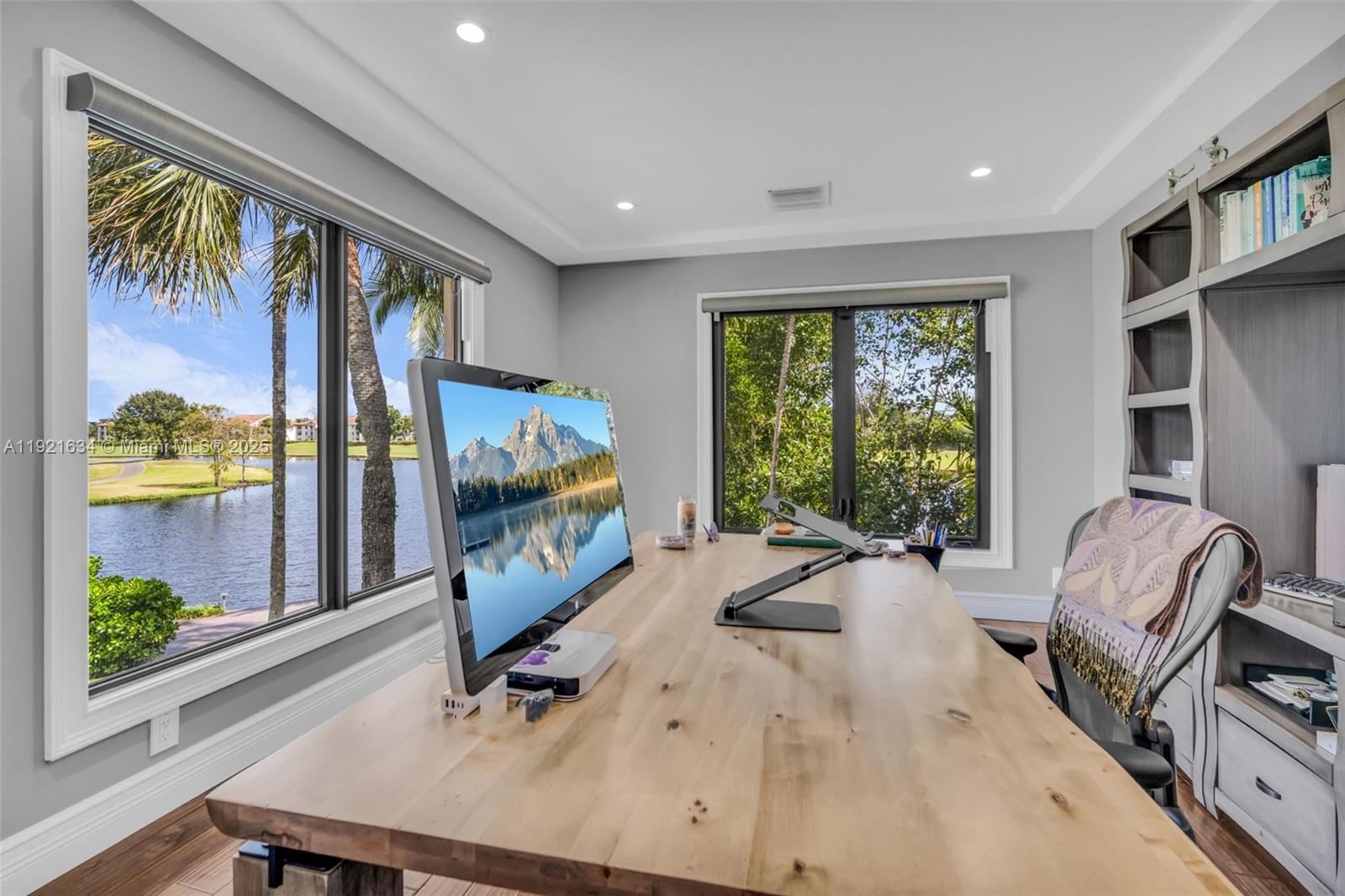 HOLLYWOOD HILLS NORTH SEC - Residential