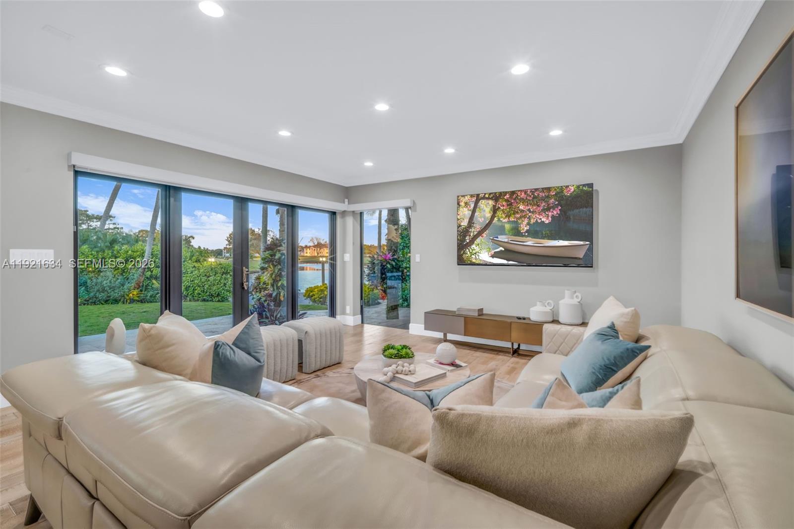 HOLLYWOOD HILLS NORTH SEC - Residential