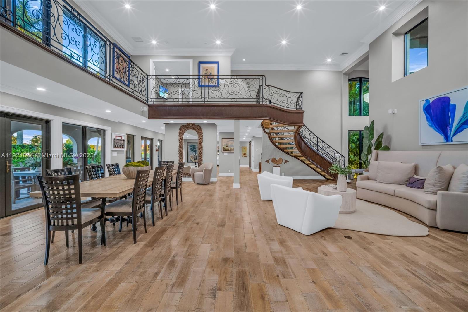 HOLLYWOOD HILLS NORTH SEC - Residential