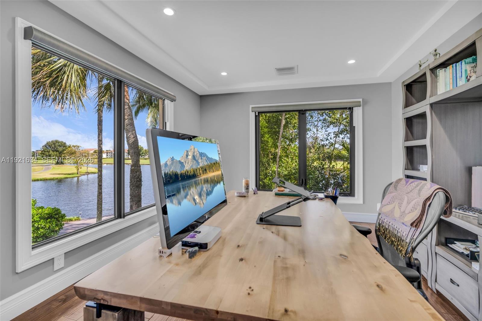 HOLLYWOOD HILLS NORTH SEC - Residential