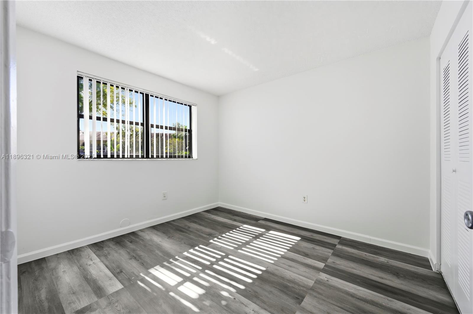 VILLAS DE VENEZIA CONDO - Residential