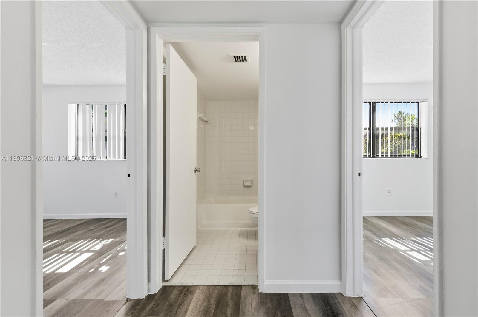 VILLAS DE VENEZIA CONDO - Residential