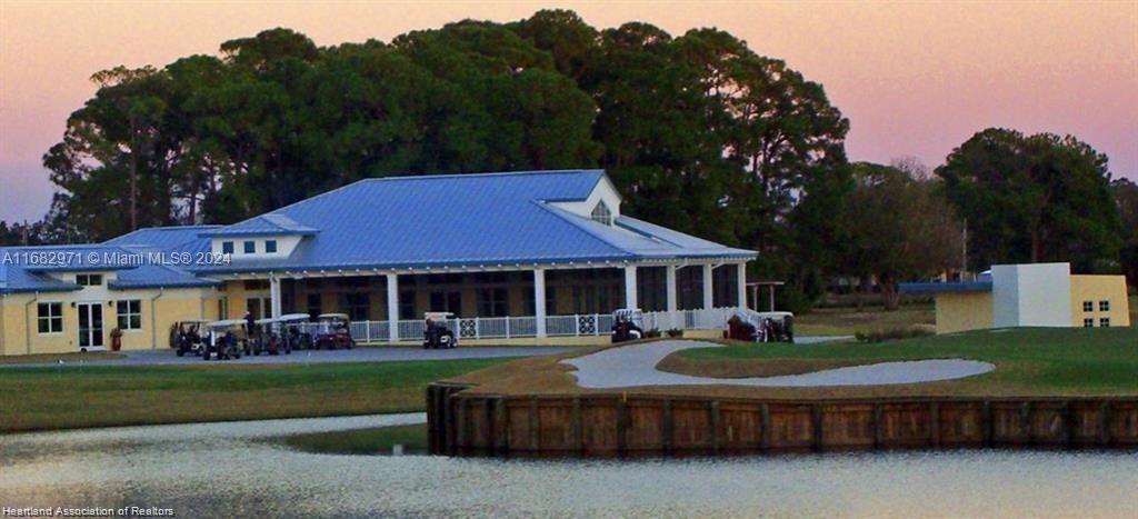 SUN N LAKE EST OF SEBRING - Land