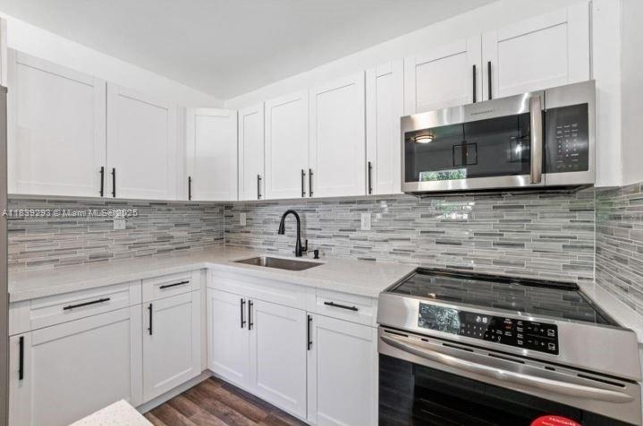 1040 NW 23rd Ter