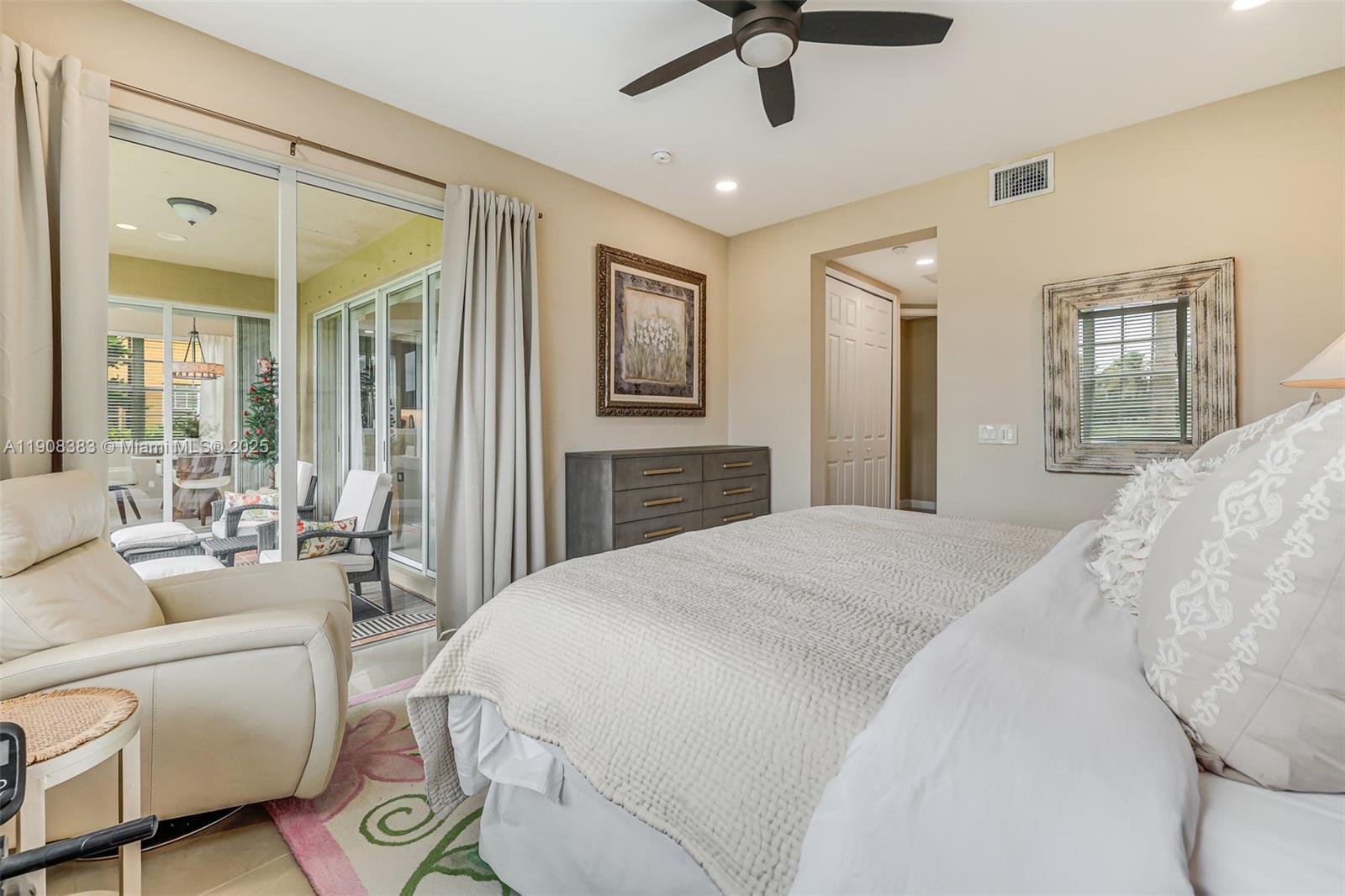 CYPRESS POINTE IV AT HERO - Residential