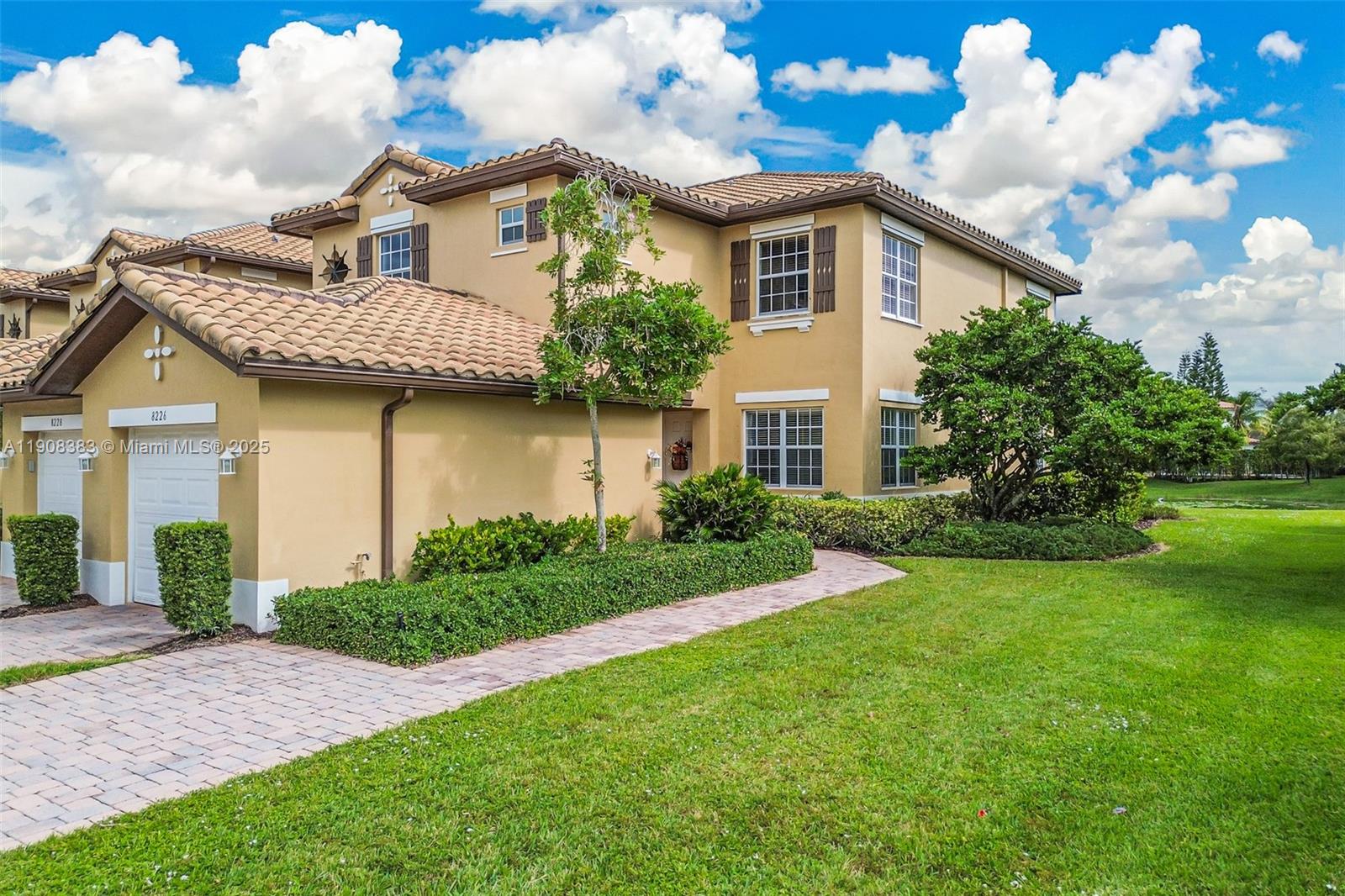 CYPRESS POINTE IV AT HERO - Residential