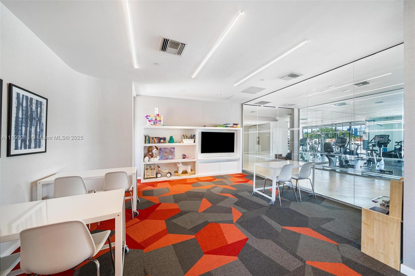 NINE ISLAND AVENUE CONDO - Residential Lease