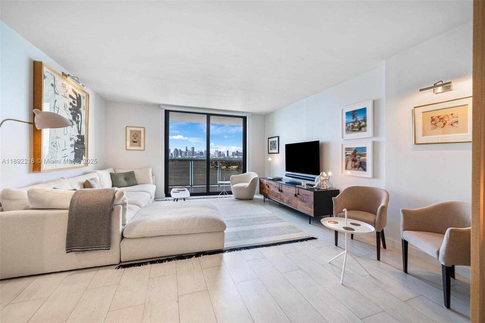 NINE ISLAND AVENUE CONDO - Residential Lease