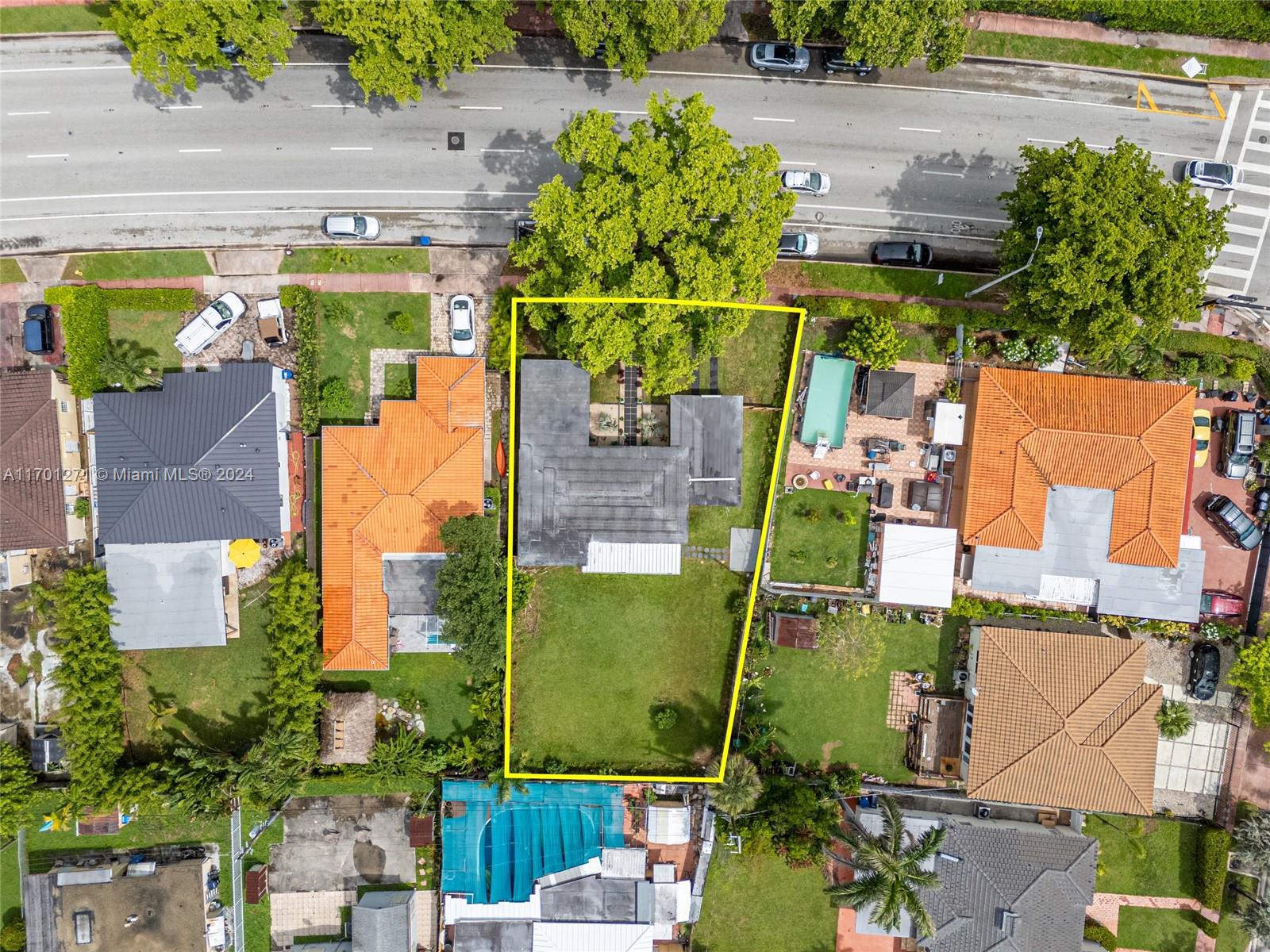 1581 Normandy Dr