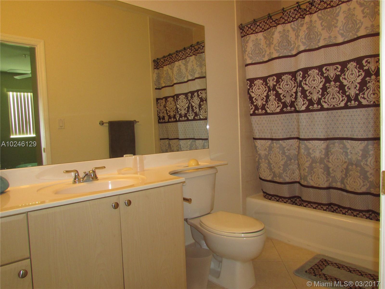 SHAMROCK BY THE GABLES CO - Residential Lease