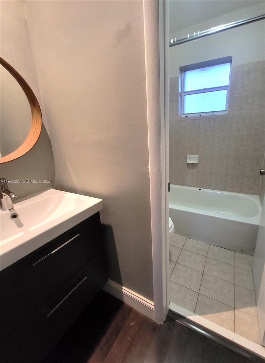 IN THE PINES CONDO - Residential Lease